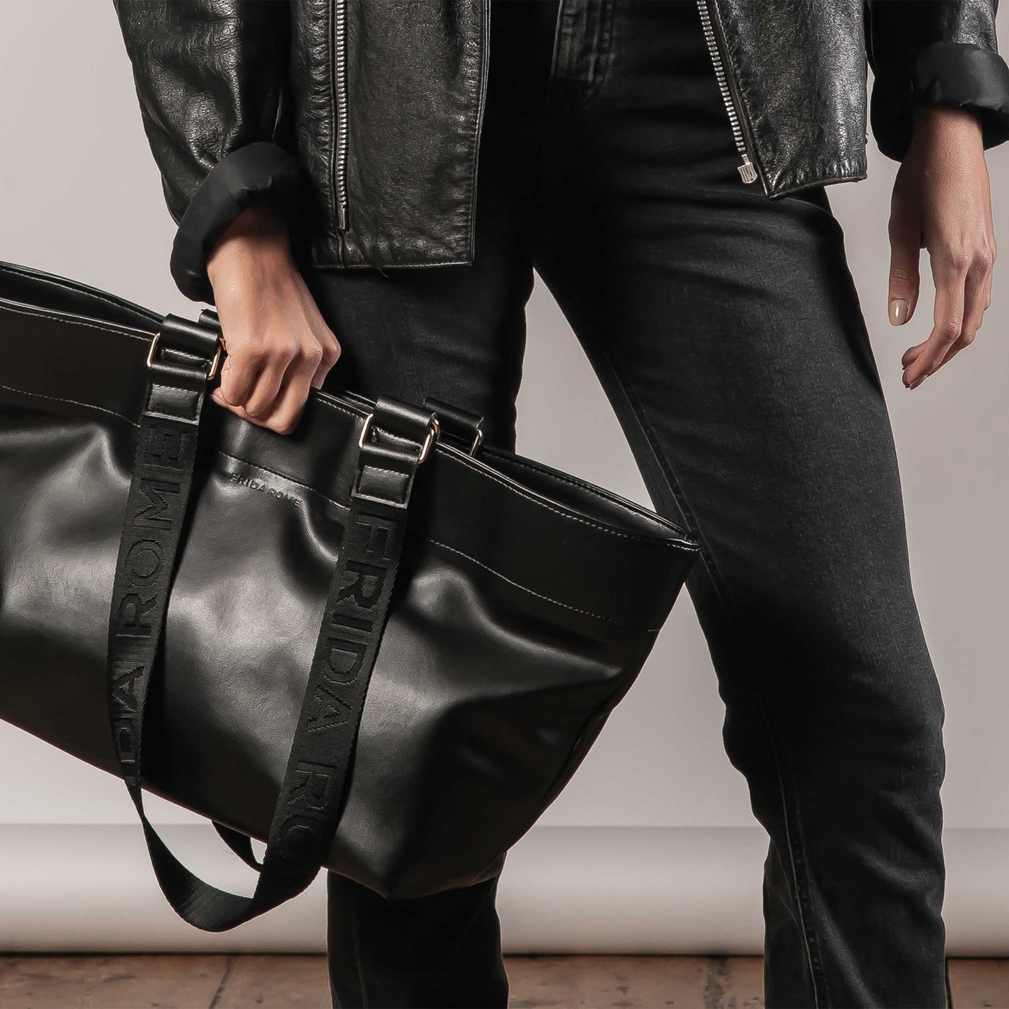The WEEK/DAY X Slouch Tote