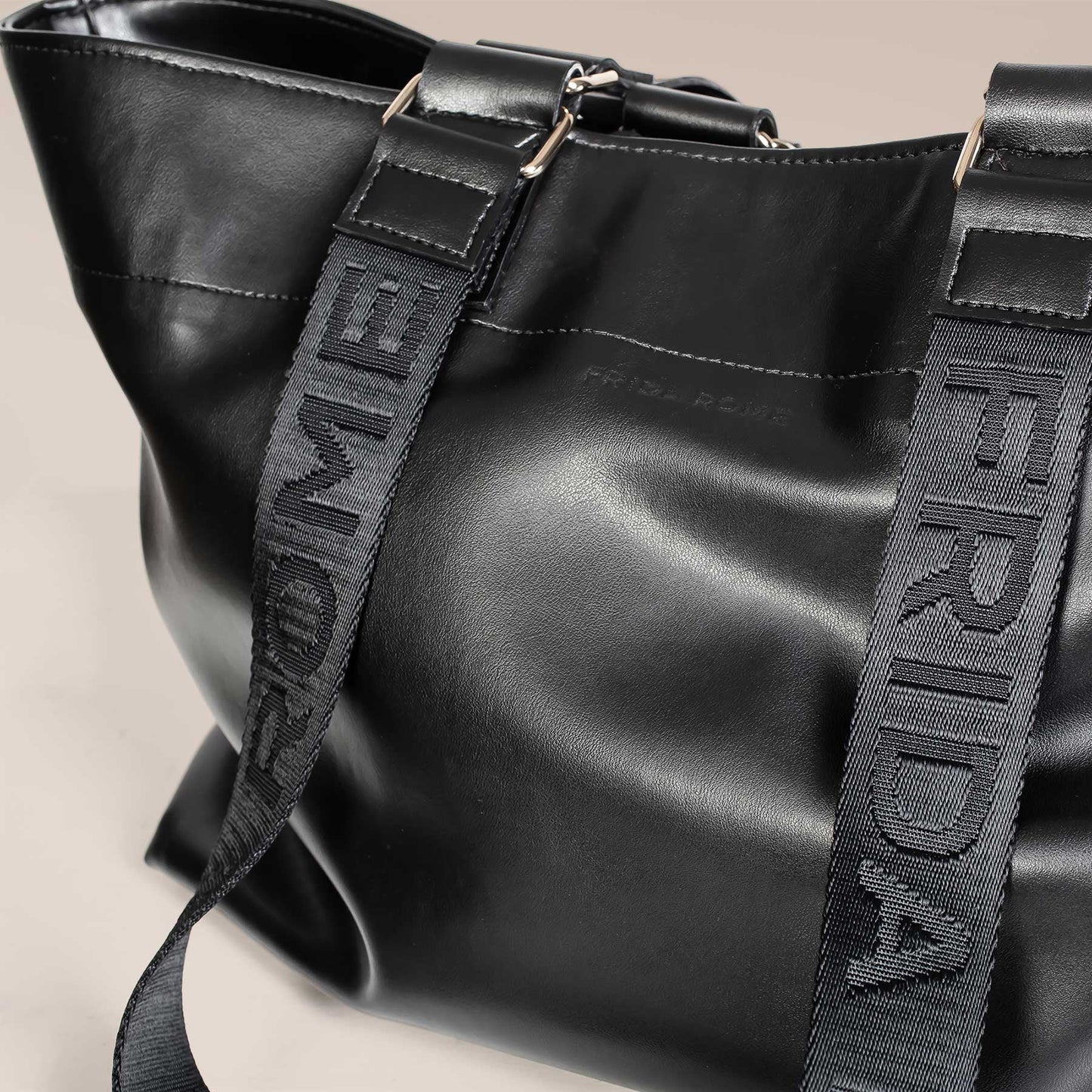 The WEEK/DAY X Slouch Tote